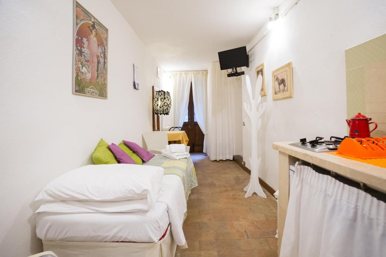 Duomo Budget Apartment Орвието Екстериор снимка